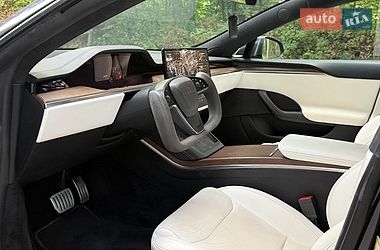 Лифтбек Tesla Model S 2021 в Львове