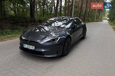 Лифтбек Tesla Model S 2021 в Львове
