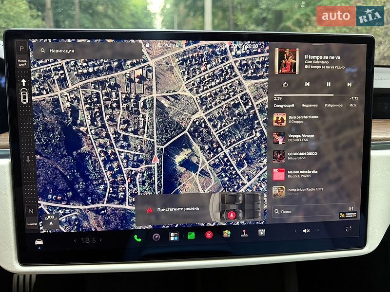 Лифтбек Tesla Model S 2021 в Львове