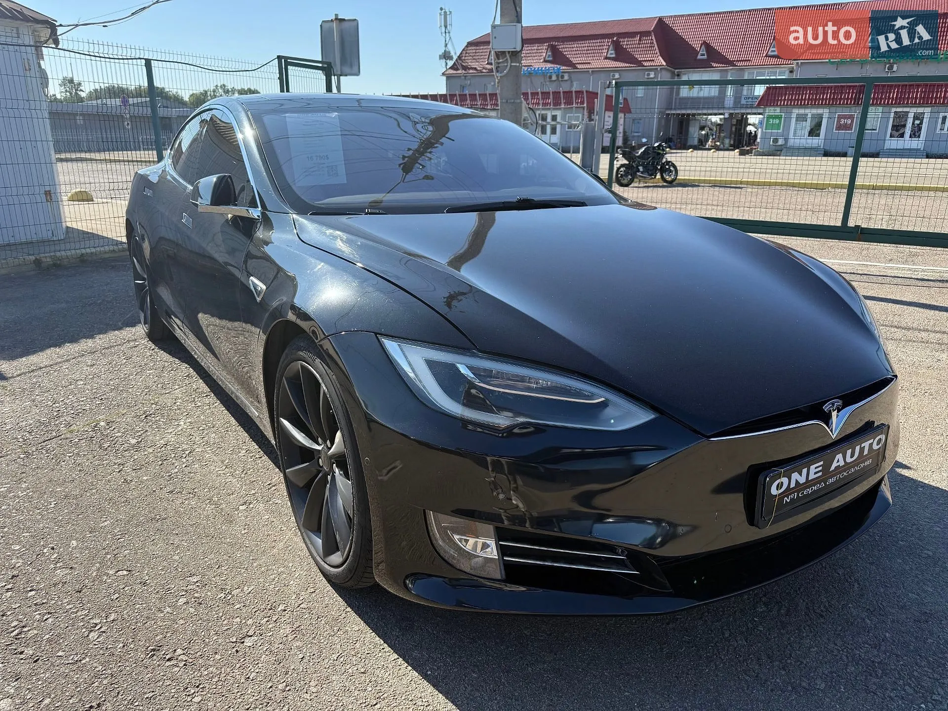 2016 Tesla Model S - мініатюра 4