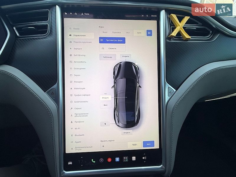 Ліфтбек Tesla Model S 2016 в Києві