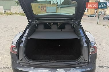 Лифтбек Tesla Model S 2018 в Первомайске