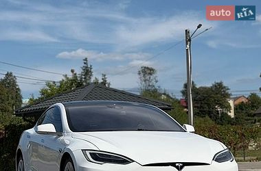 Ліфтбек Tesla Model S 2016 в Львові фото 2 Ліфтбек Tesla Model S 2016 в Львові