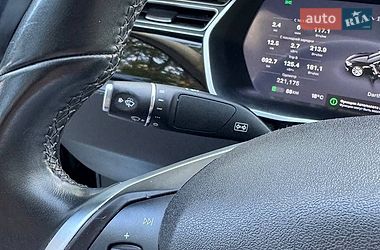 Лифтбек Tesla Model S 2014 в Новояворовске