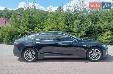 Ліфтбек Tesla Model S 2013 в Шепетівці фото 53 Ліфтбек Tesla Model S 2013 в Шепетівці