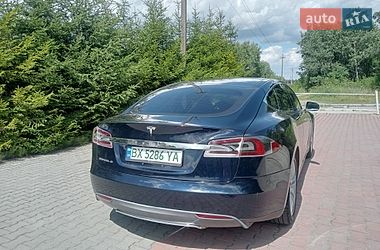 Ліфтбек Tesla Model S 2013 в Шепетівці фото 51 Ліфтбек Tesla Model S 2013 в Шепетівці