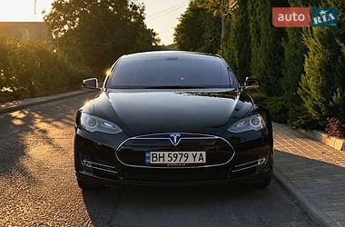 Лифтбек Tesla Model S 2013 в Одессе