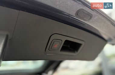 Лифтбек Tesla Model S 2018 в Львове