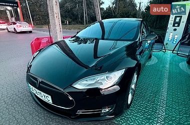 tesla model-s 2014 в Полтава від професійного продавця Shakh Semen