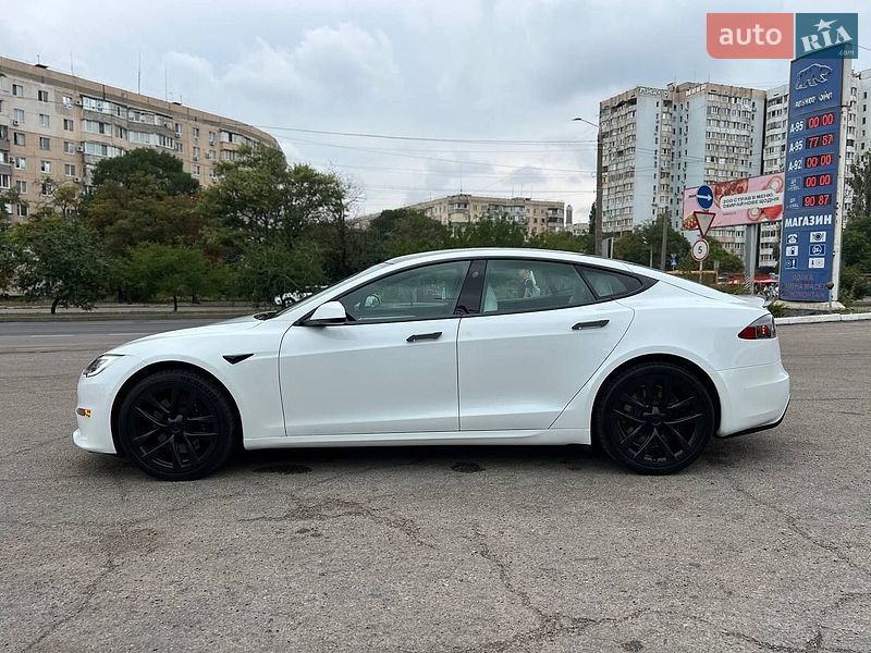Лифтбек Tesla Model S 2021 в Одессе