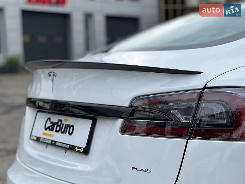 Лифтбек Tesla Model S 2021 в Одессе