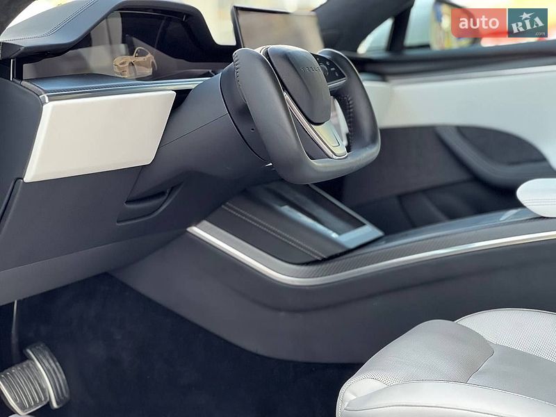 Лифтбек Tesla Model S 2021 в Одессе