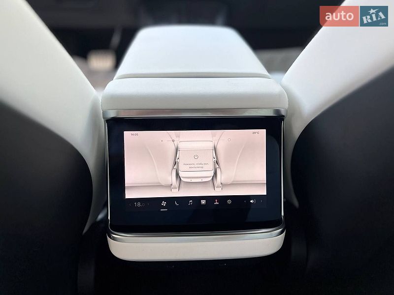 Лифтбек Tesla Model S 2021 в Одессе