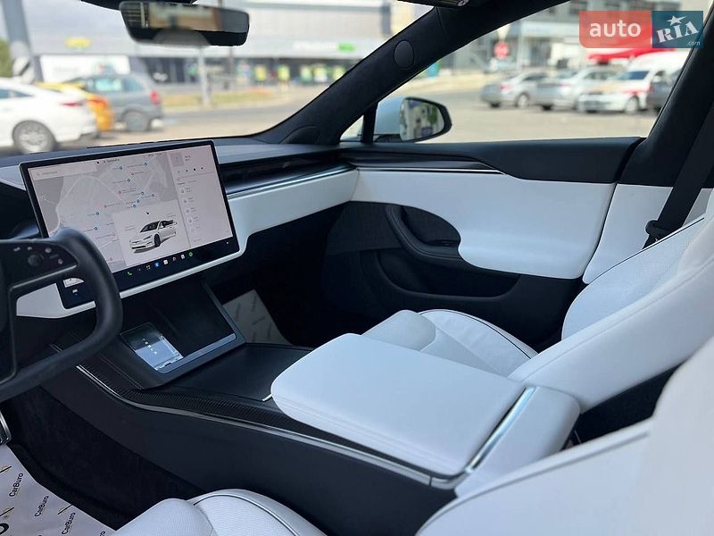 Лифтбек Tesla Model S 2021 в Одессе