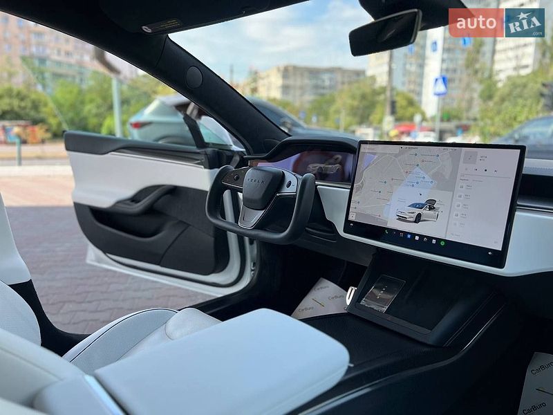 Лифтбек Tesla Model S 2021 в Одессе