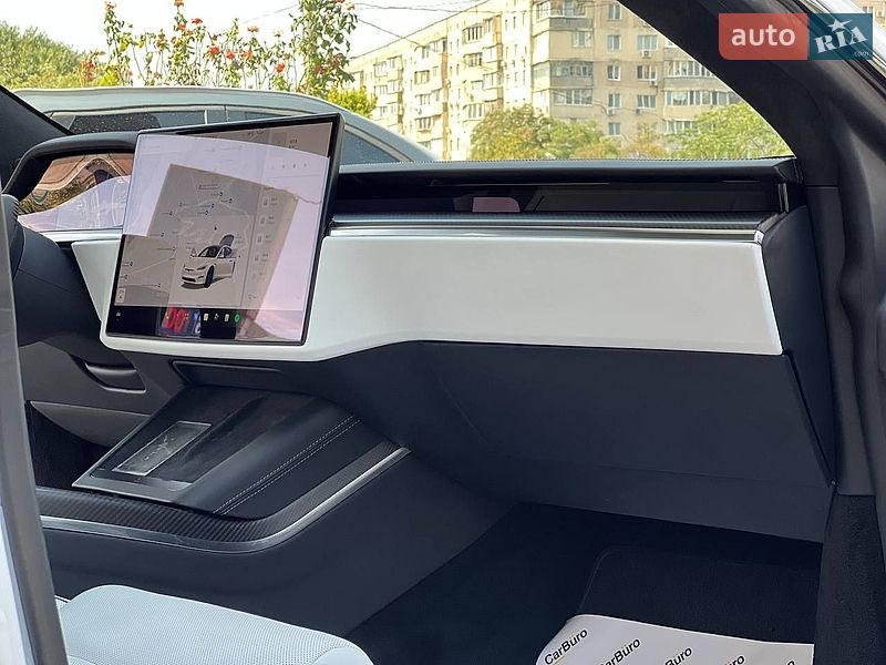 Лифтбек Tesla Model S 2021 в Одессе