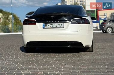 Ліфтбек Tesla Model S 2017 в Хмельницькому