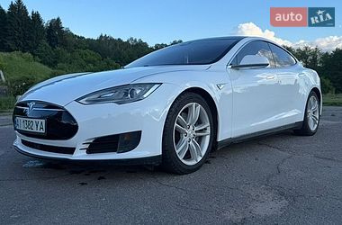 tesla model-s 2015 в Фастов от профессионального продавца Yaroslav