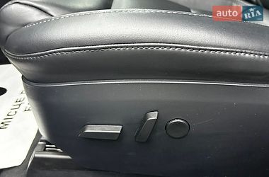 Ліфтбек Tesla Model S 2020 в Чернівцях