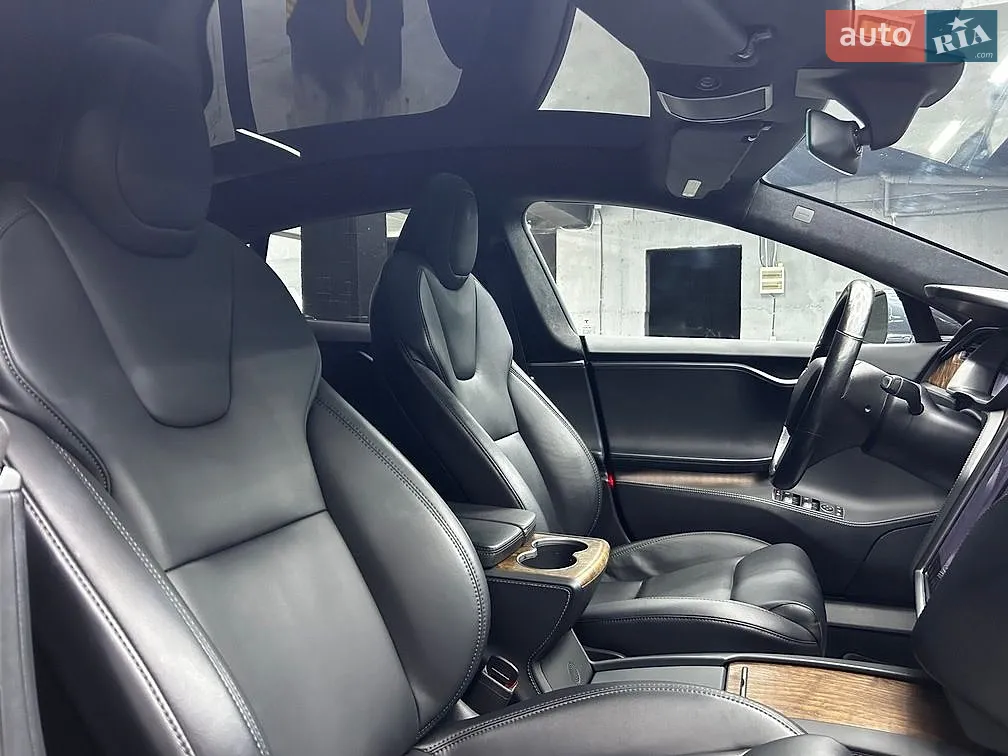 2020 Tesla Model S - мініатюра 21