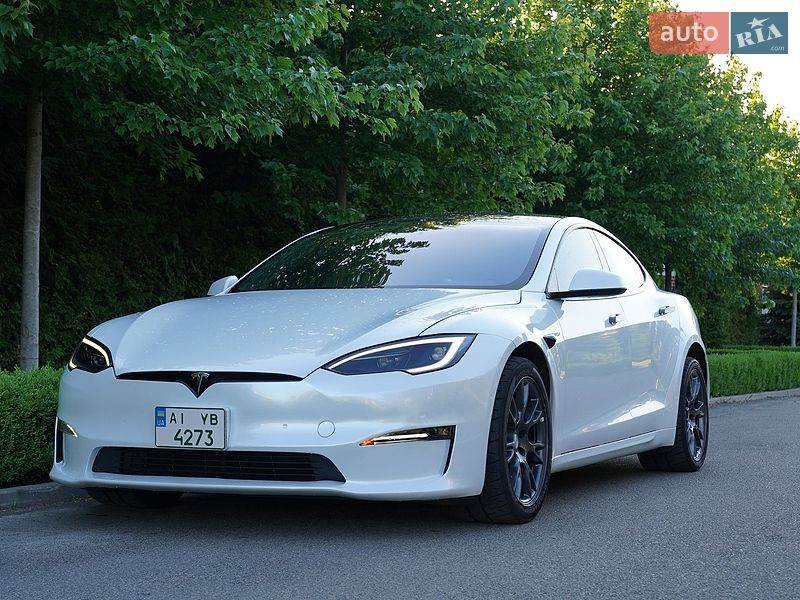 Tesla Model S 2022
