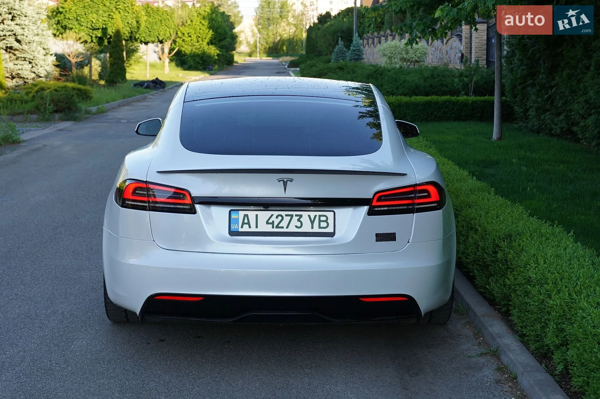 2022 Tesla Model S - мініатюра 13