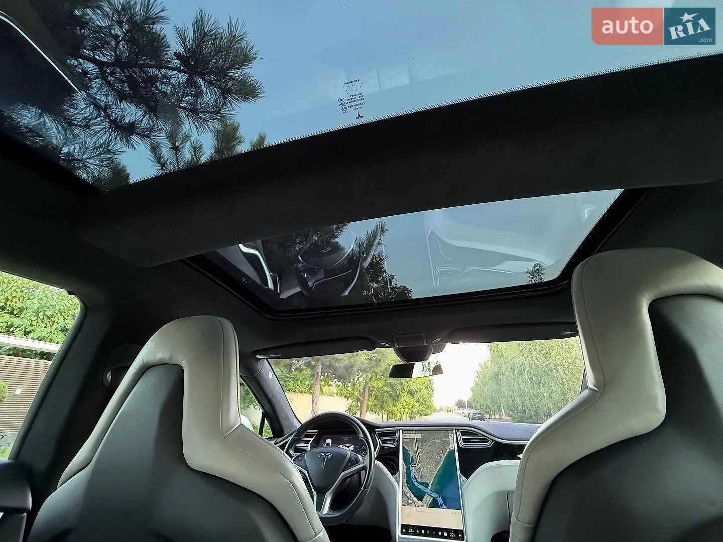 2015 Tesla Model S - мініатюра 11