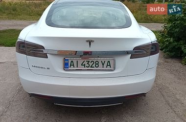 Ліфтбек Tesla Model S 2013 в Сквирі