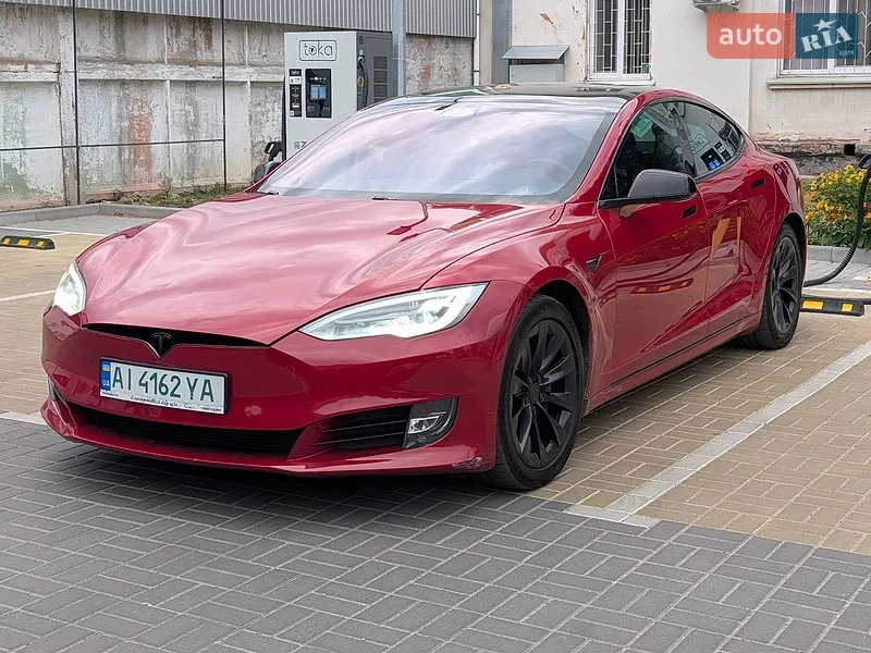 Tesla Model S