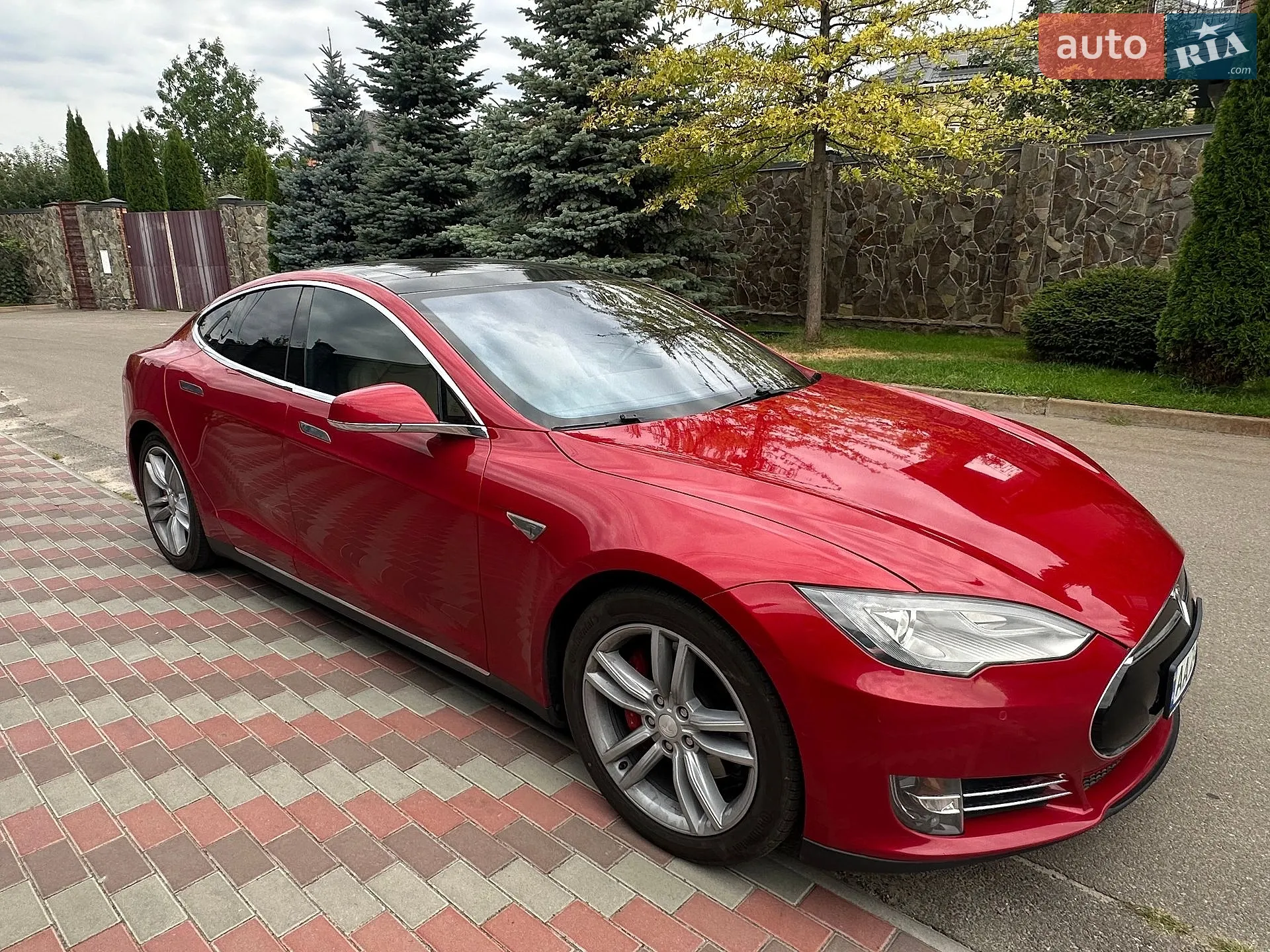 2015 Tesla Model S - мініатюра 8