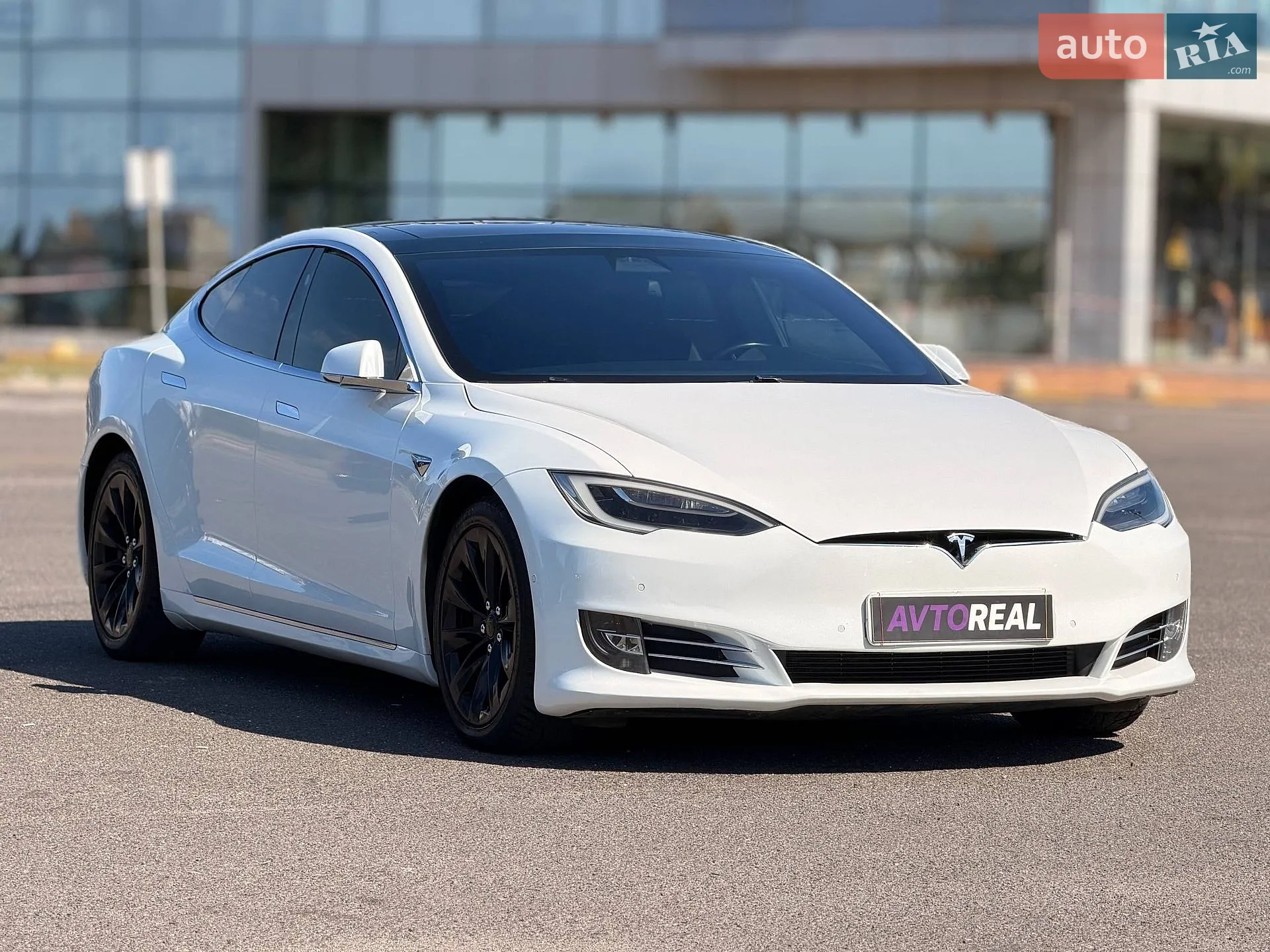 2016 Tesla Model S - мініатюра 13