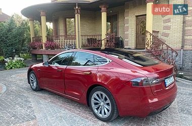 Лифтбек Tesla Model S 2016 в Харькове