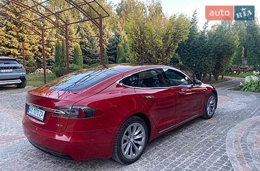 Лифтбек Tesla Model S 2016 в Харькове