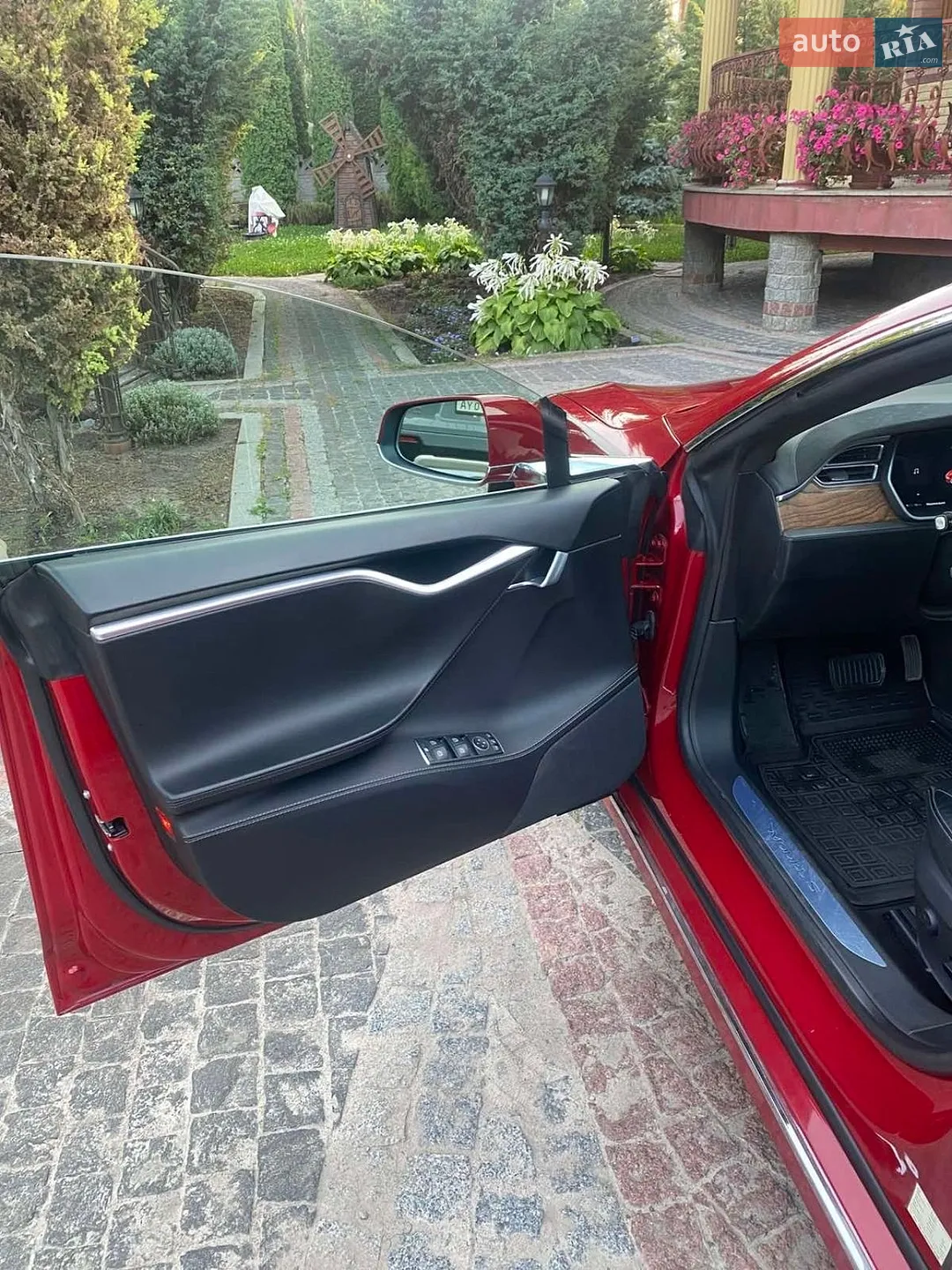 2016 Tesla Model S - мініатюра 12