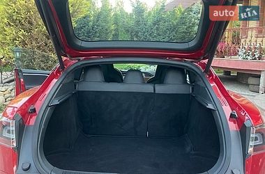 Лифтбек Tesla Model S 2016 в Харькове