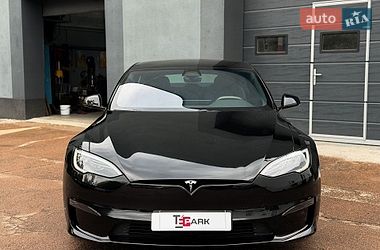Лифтбек Tesla Model S 2022 в Киеве