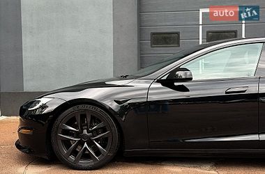Лифтбек Tesla Model S 2022 в Киеве