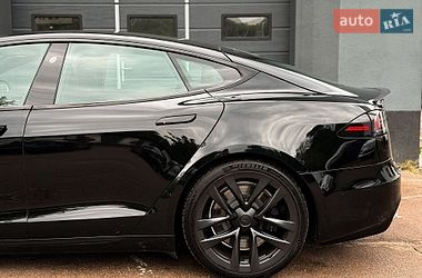 Лифтбек Tesla Model S 2022 в Киеве
