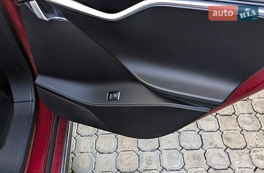 Ліфтбек Tesla Model S 2014 в Ковелі