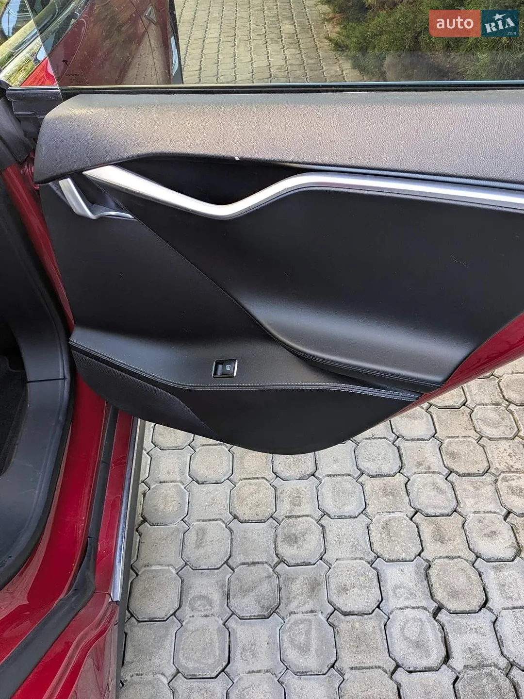 2014 Tesla Model S - мініатюра 11