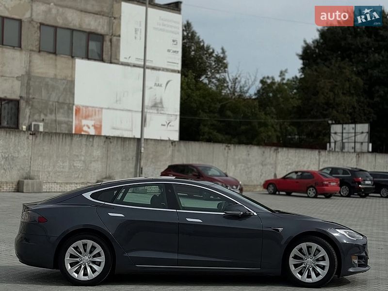 Tesla Model S 2018 Tesla Model S 2018