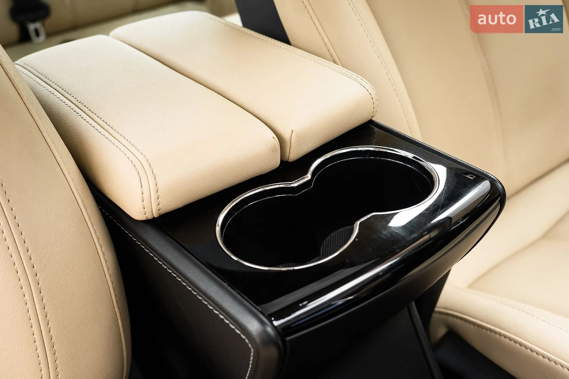 2014 Tesla Model S - мініатюра 26