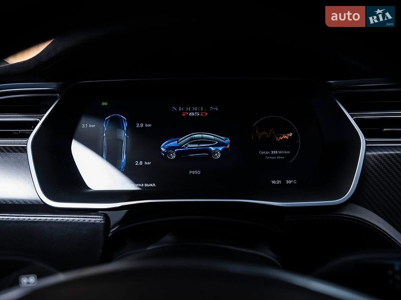 Ліфтбек Tesla Model S 2015 в Києві фото 23 Ліфтбек Tesla Model S 2015 в Києві
