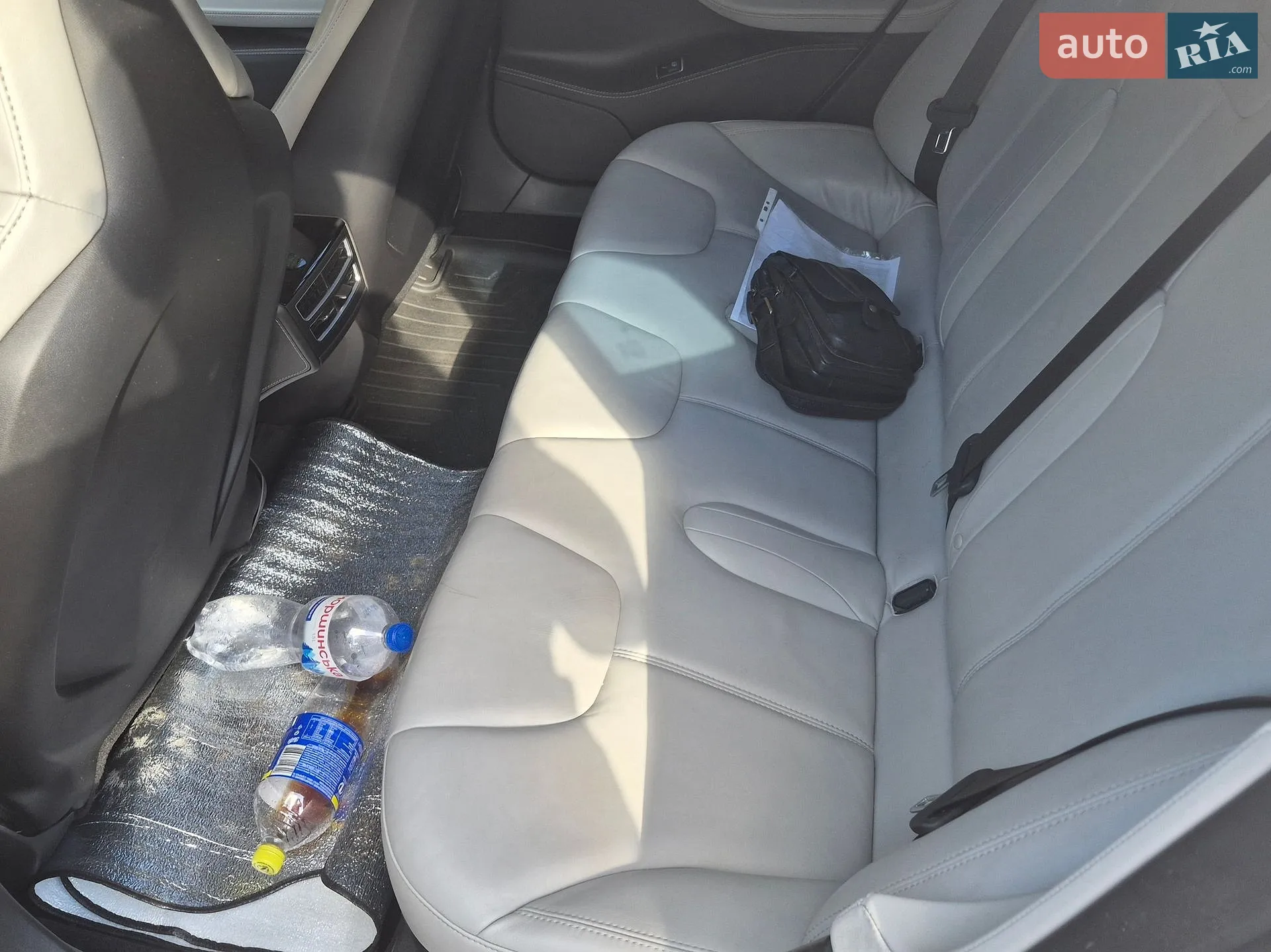 2014 Tesla Model S - мініатюра 16