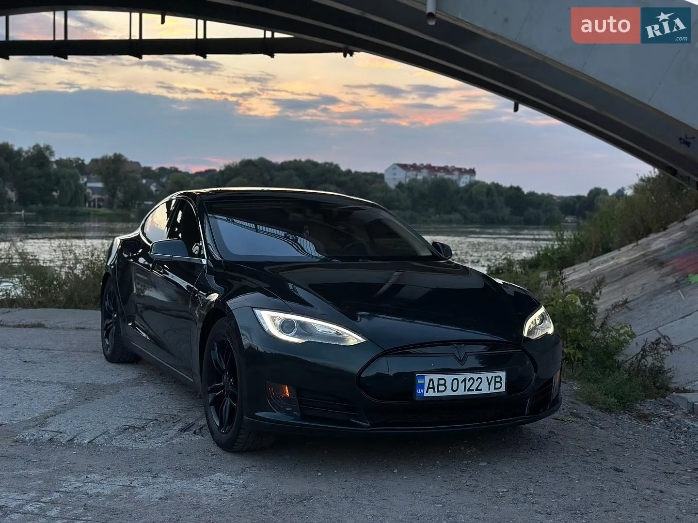 2013 Tesla Model S - фото 1