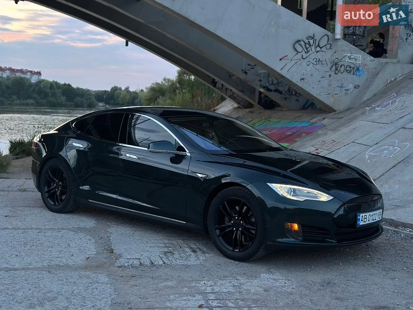 2013 Tesla Model S - мініатюра 10