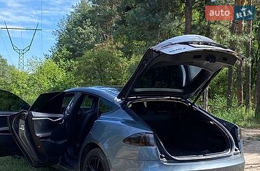 Ліфтбек Tesla Model S 2013 в Дніпрі фото 6 Ліфтбек Tesla Model S 2013 в Дніпрі