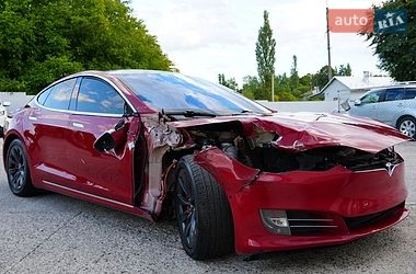 Ліфтбек Tesla Model S 2020 в Дрогобичі