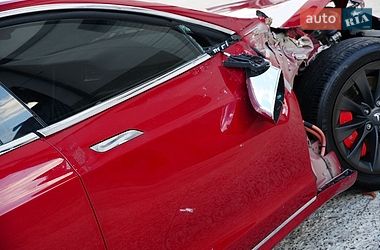 Ліфтбек Tesla Model S 2020 в Дрогобичі