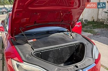 Лифтбек Tesla Model S 2016 в Одессе